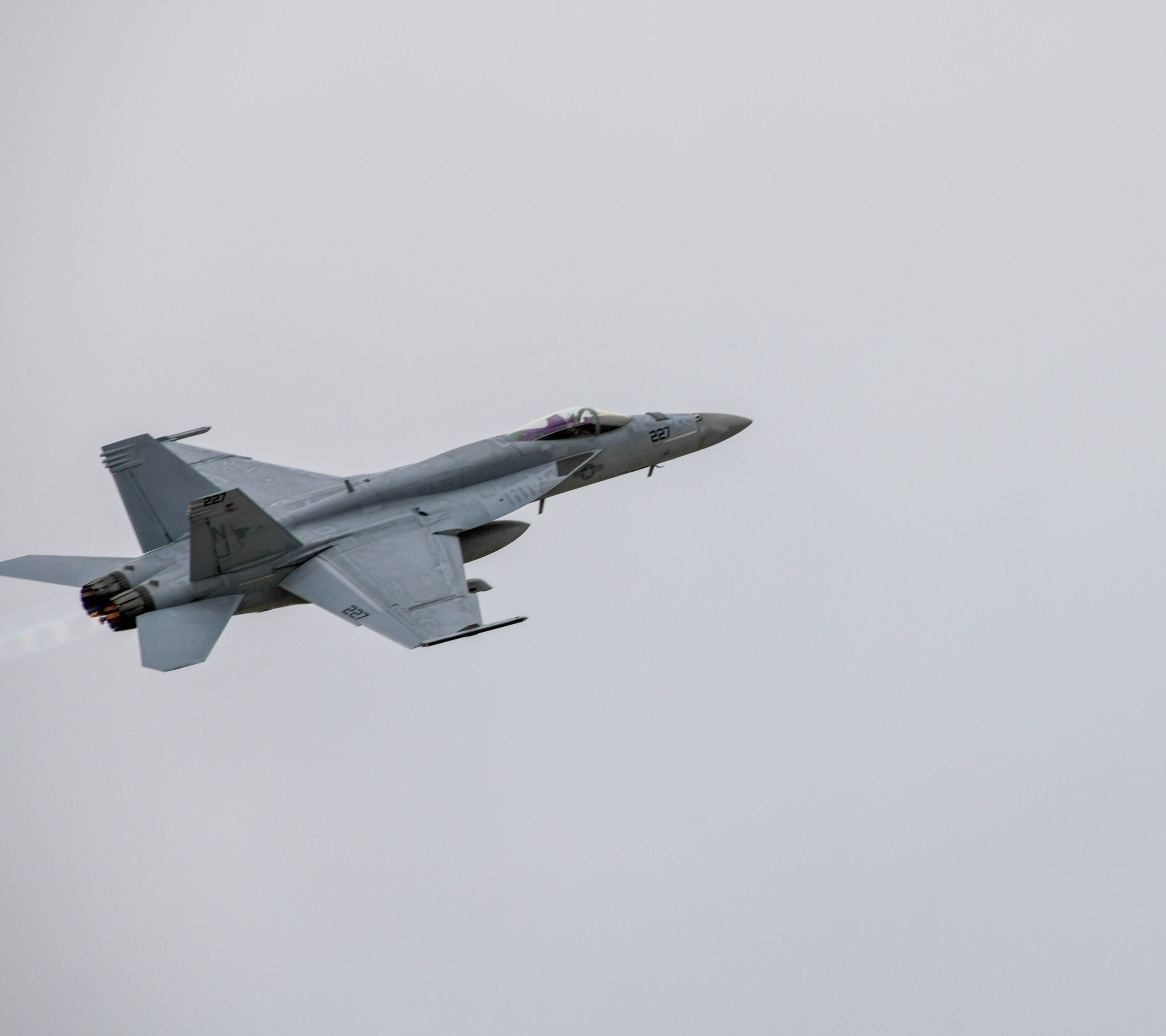f-18