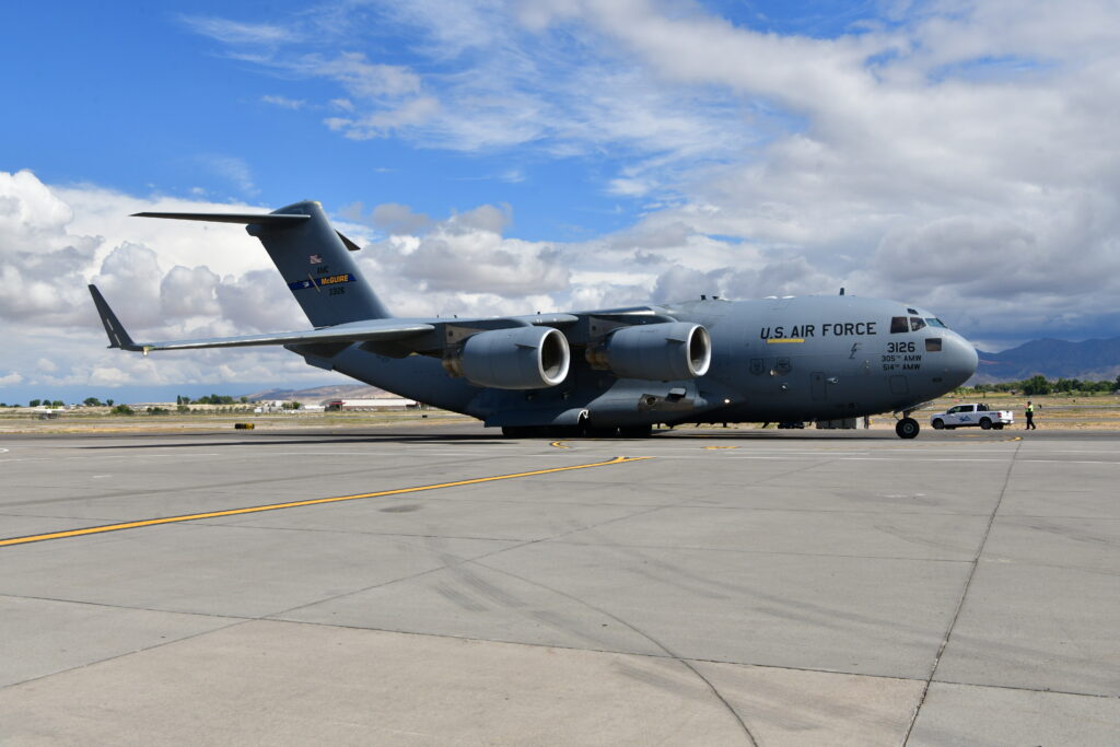 Photo of C17 at Tribute to Aviation with Atlantic Aviation employee marshalling